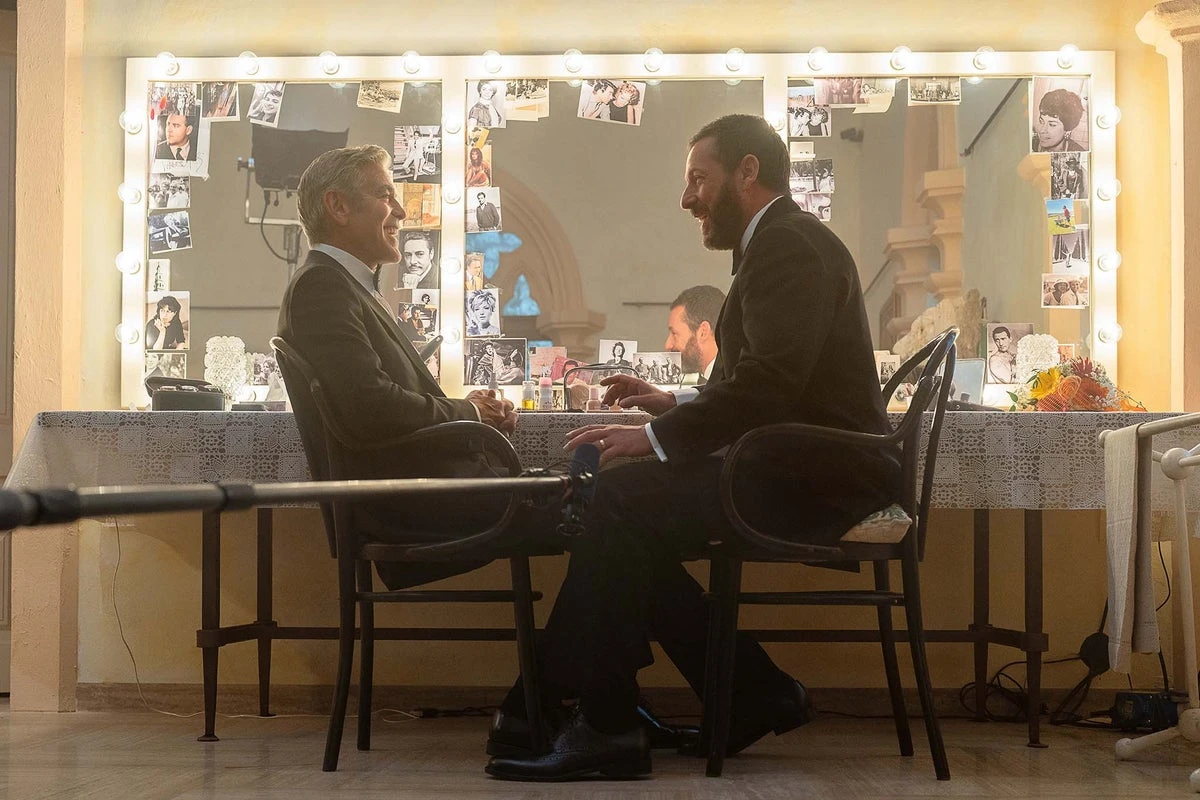Film starring George Clooney gets almost 9-minute standing ovation