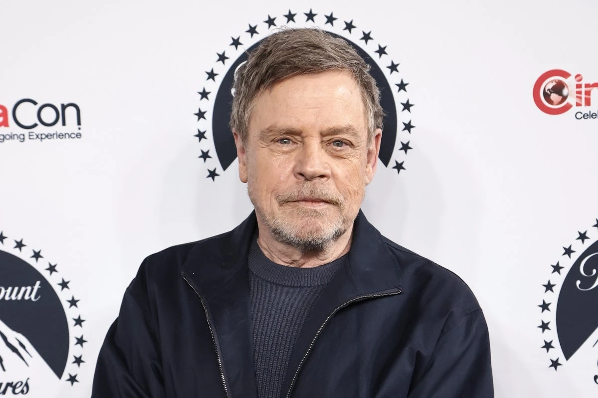 Mark Hamill fans balk at $400 starting price for autographs