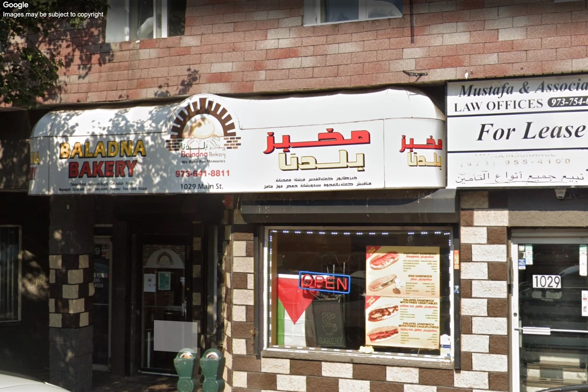Man angry over eggplant in sandwich returned years later to stab owner