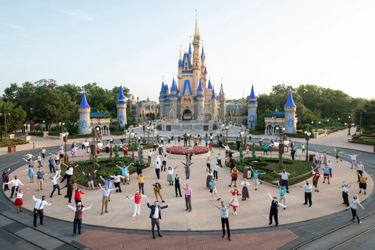 Disney World’s Cinderella castle is getting a new color design