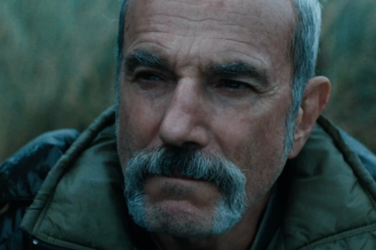 Critics divided over Daniel Day-Lewis’s ‘bleak’ return