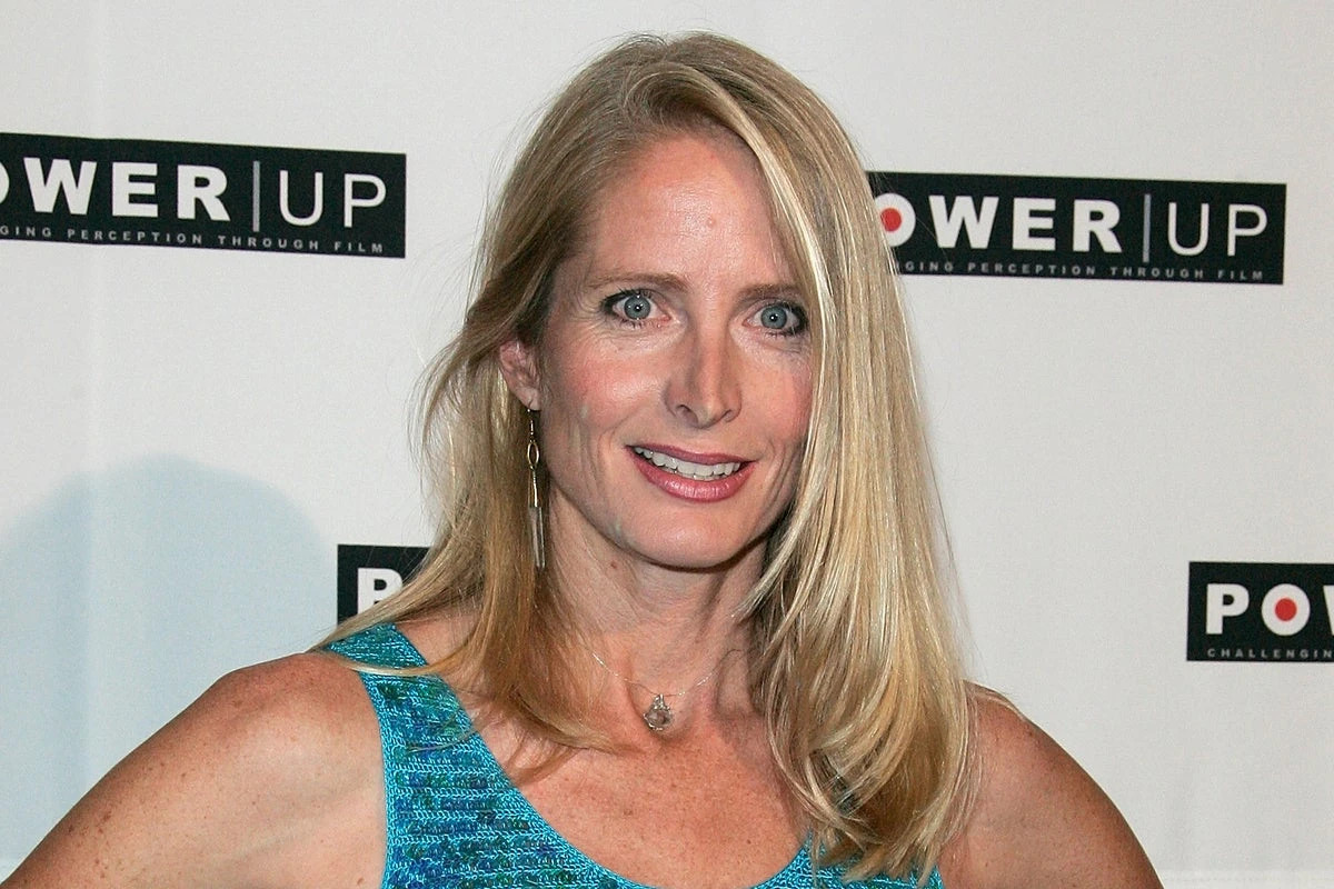 Friends star reveals why she left Hollywood for unusual new career