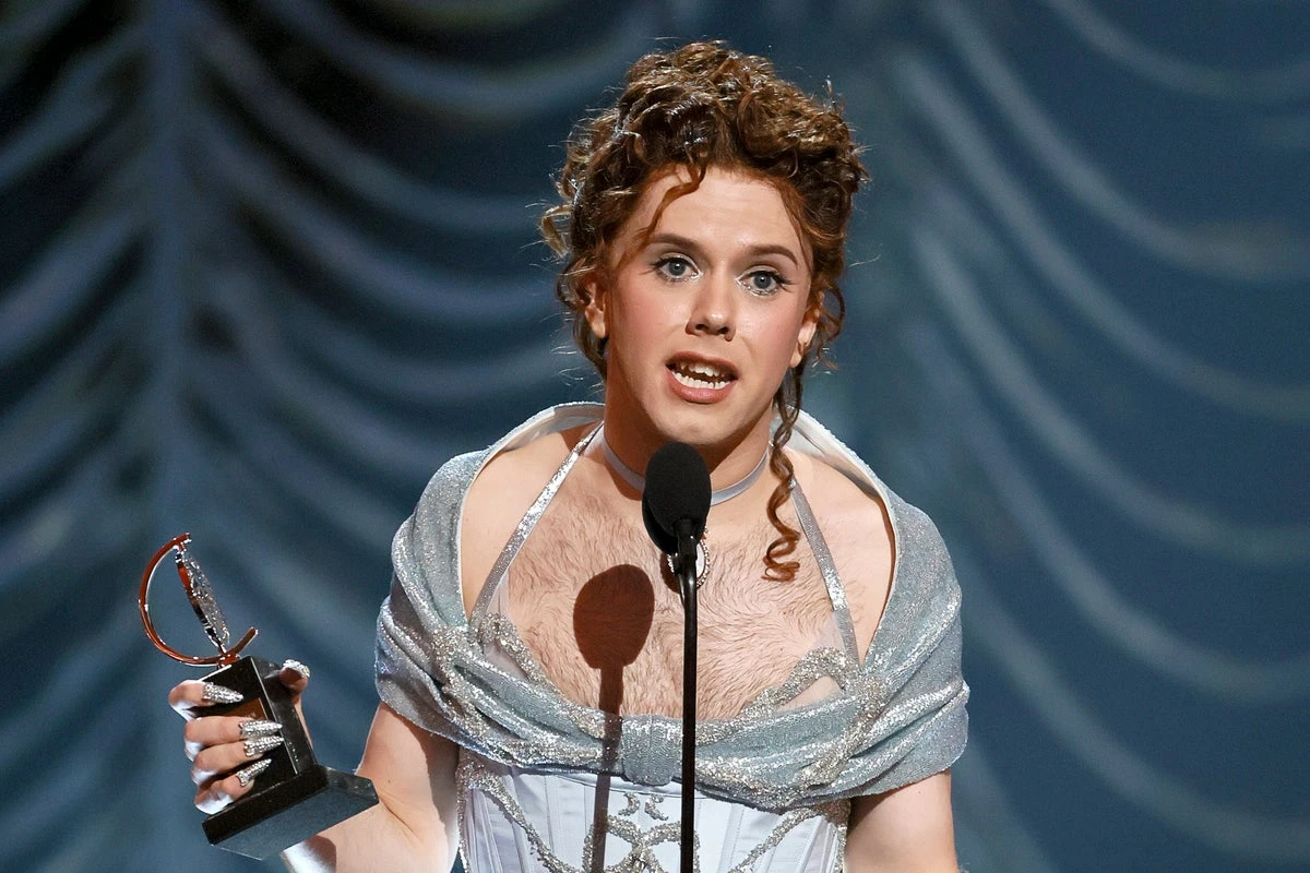 The need for awards to ditch gender categories has never been starker