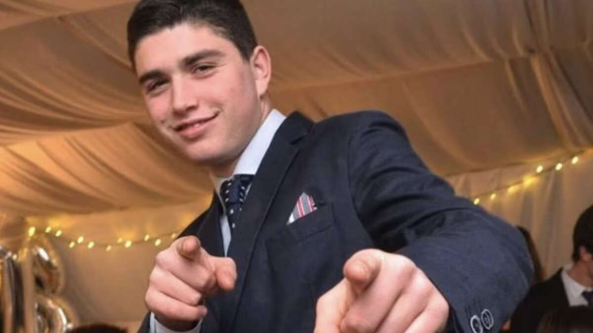 Alzò il top a una ragazza in discoteca: per il giudice non è violenza sessuale ma solo molestia