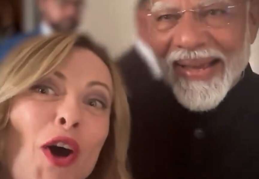 «Hello from the Melodi team»: Il nuovo selfie di Meloni e Modi che fa sognare i cittadini indiani – Il video