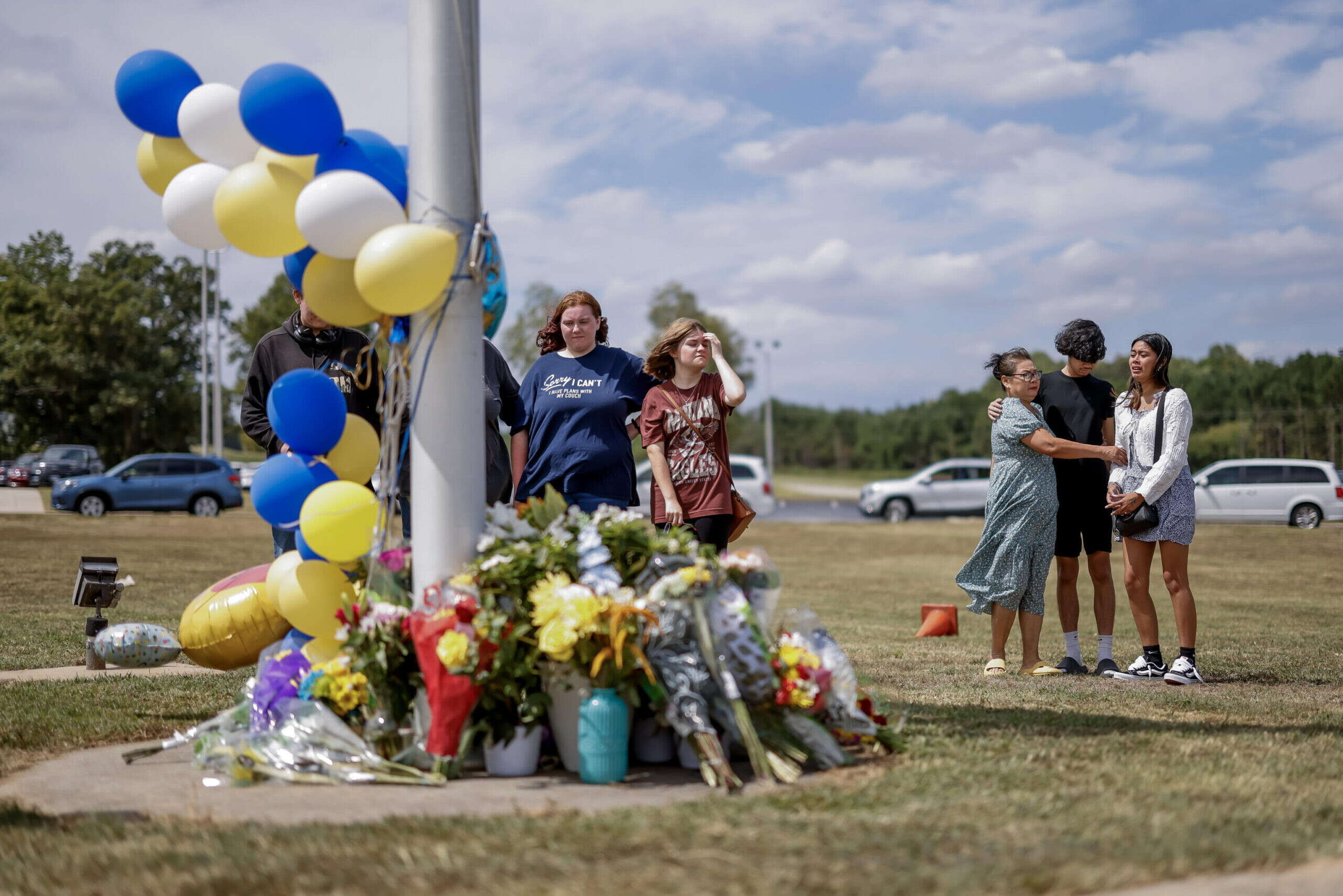 Usa, più di 700 bambini e adolescenti arrestati dopo le minacce di sparatorie nelle scuole. Detenuti anche a soli 10 anni