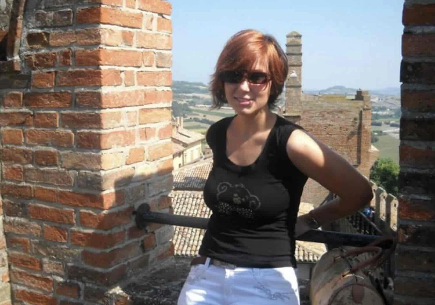 Sharon Verzeni, lettera anonima sul luogo dell’omicidio: «Caino chi non parla e non dice la verità. Non siate complici»