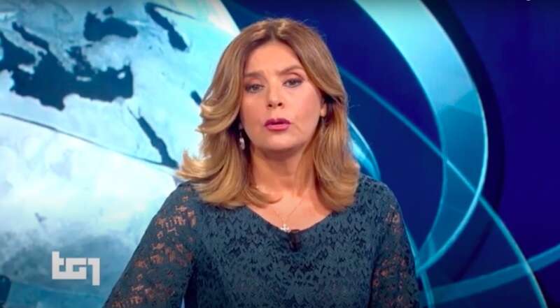 Dania Mondini, la giornalista del Tg1 tra flatulenze, rutti e stalking: «Così mi hanno tolto la conduzione»