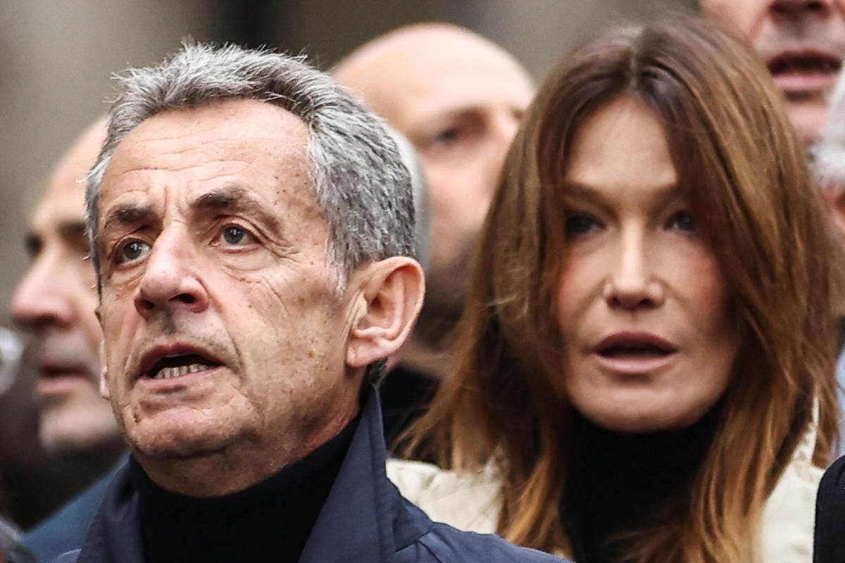 Carla Bruni convocata in procura in Francia: l’elezione di Sarkozy, i fondi dalla Libia e quelle (presunte) pressioni sul testimone-chiave