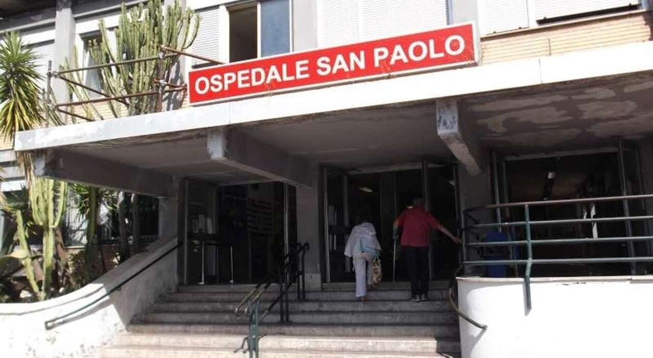 Napoli, pazienti legati al lettino dell’ospedale: l’Asl apre un’indagine