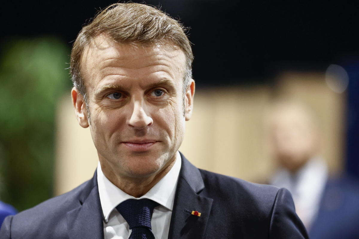 Francia, il piano di Macron dopo il voto: «Ora si formi in Parlamento un fronte repubblicano, poi il premier lo scelgo io»