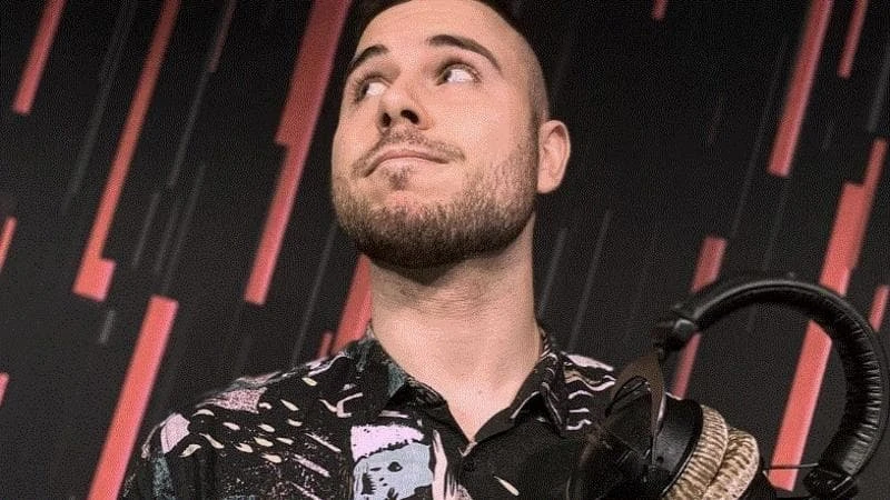 Andrea Piscina: così lo speaker di Rtl 102.5 adescava ragazzini in chat