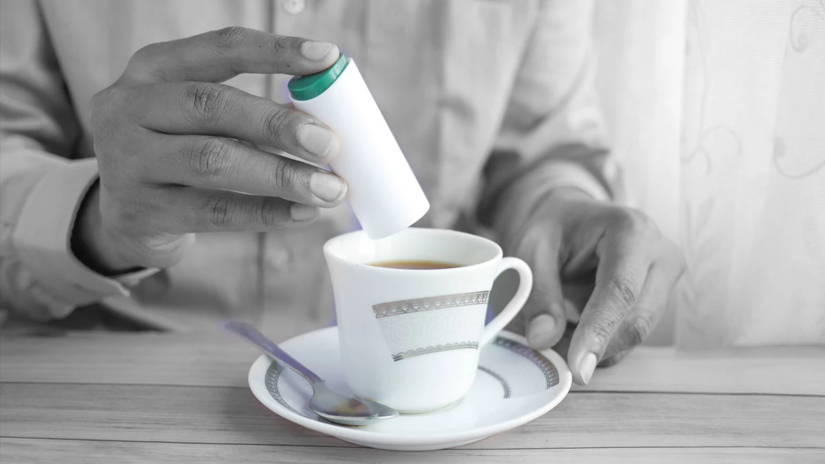Il verdetto dell’Oms: «L’aspartame è possibilmente cancerogeno, ma si può continuare a consumarlo»