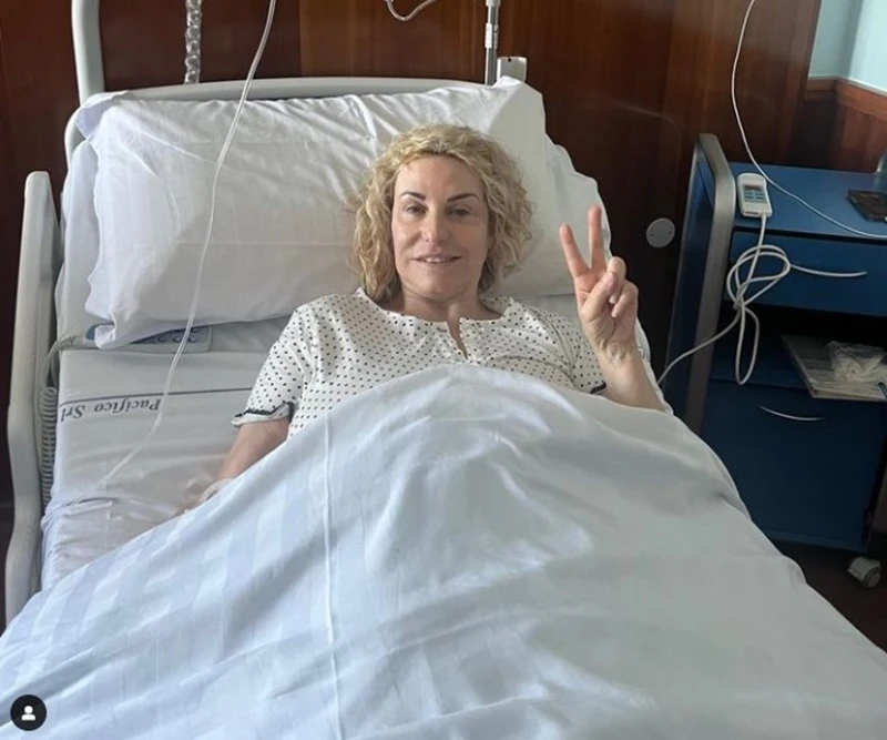 Antonella Clerici operata d’urgenza alle ovaie dopo un controllo per una cisti