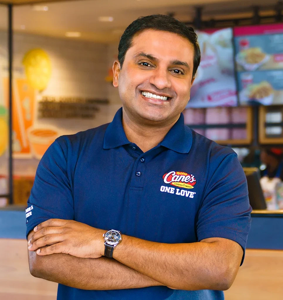 This cult brand chicken chain is gaining on Chik-fil-A