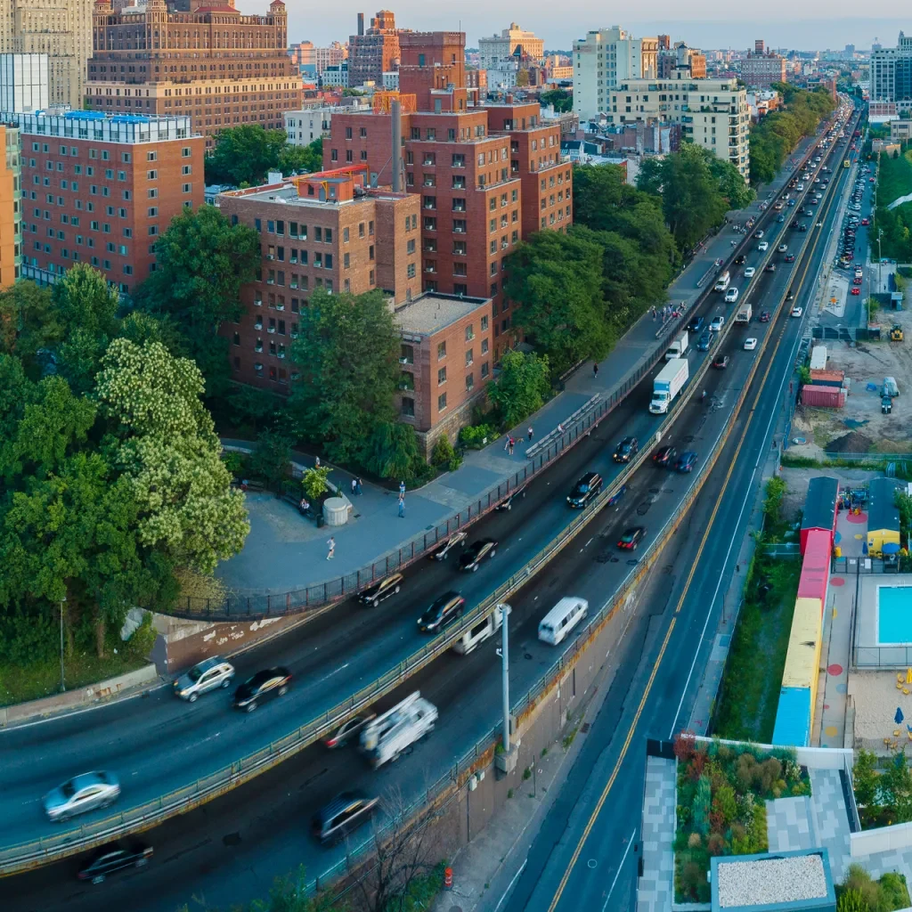 This guy has a quick fix for the crisis on Brooklyn’s busiest highway—and few are paying attention