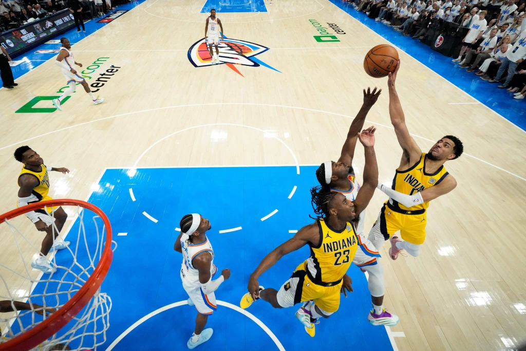 Basketball fans are pissed about the Finals’ court design. But there’s a reason it’s so plain