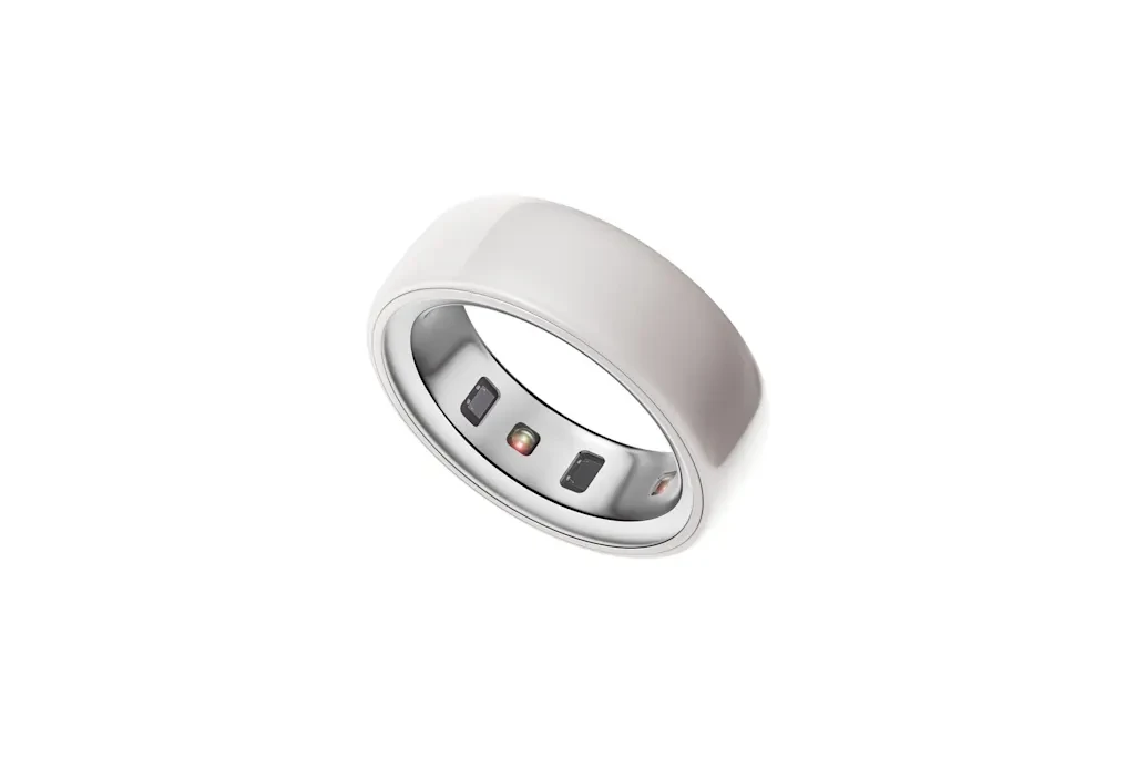 Oura Ring now comes in 4 new colors to match your mood