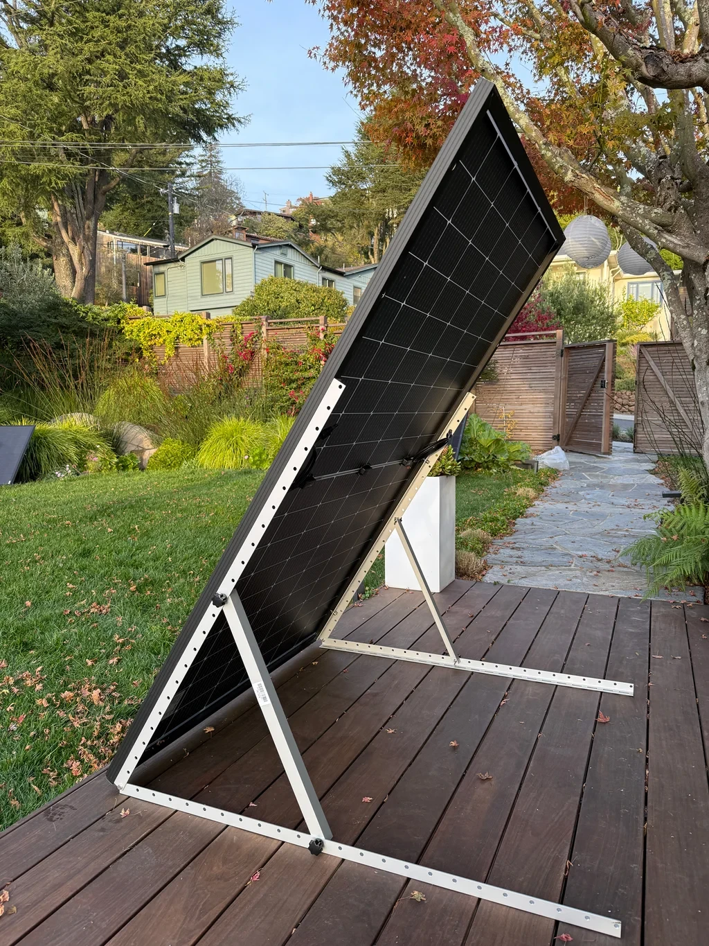 Plug-in solar is coming. Here’s how much you could save on electric bills