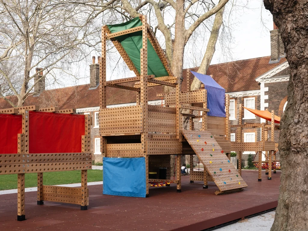 This Lego-like playground kit is designed for children displaced by war