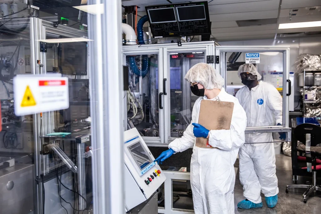 This EV battery can go 1,000 miles on a single charge