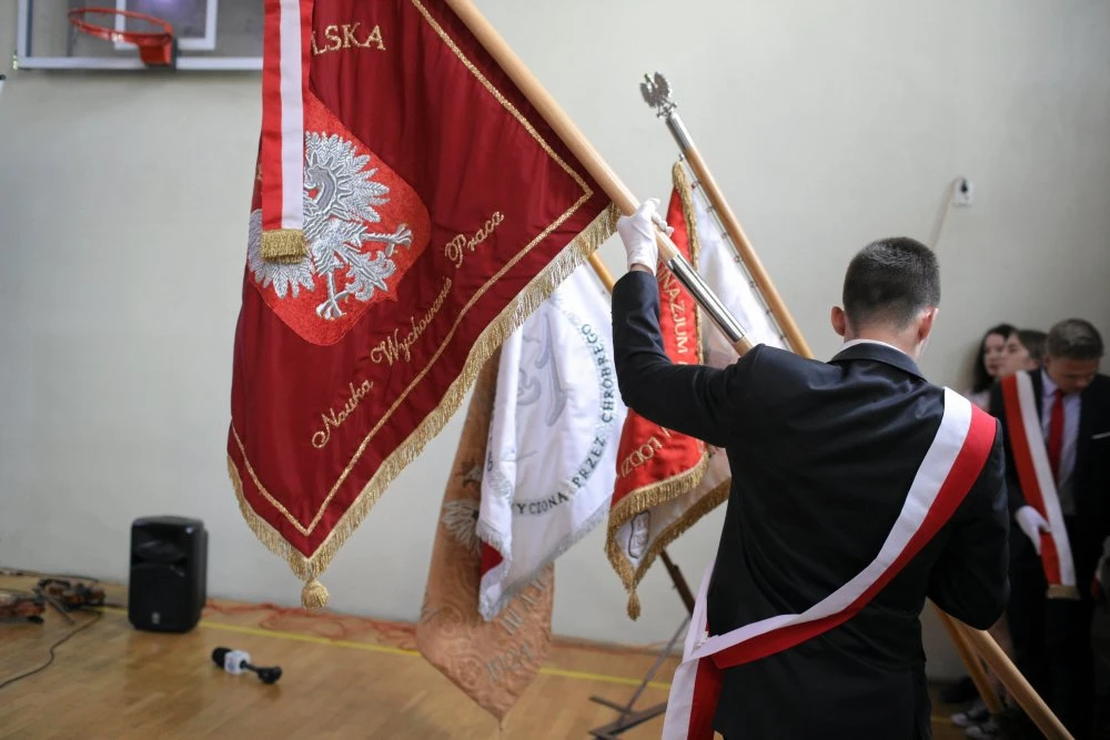 Koniec szkoły w tym roku wypadnie tego dnia. MEN pokazał kalendarz z terminem wakacji