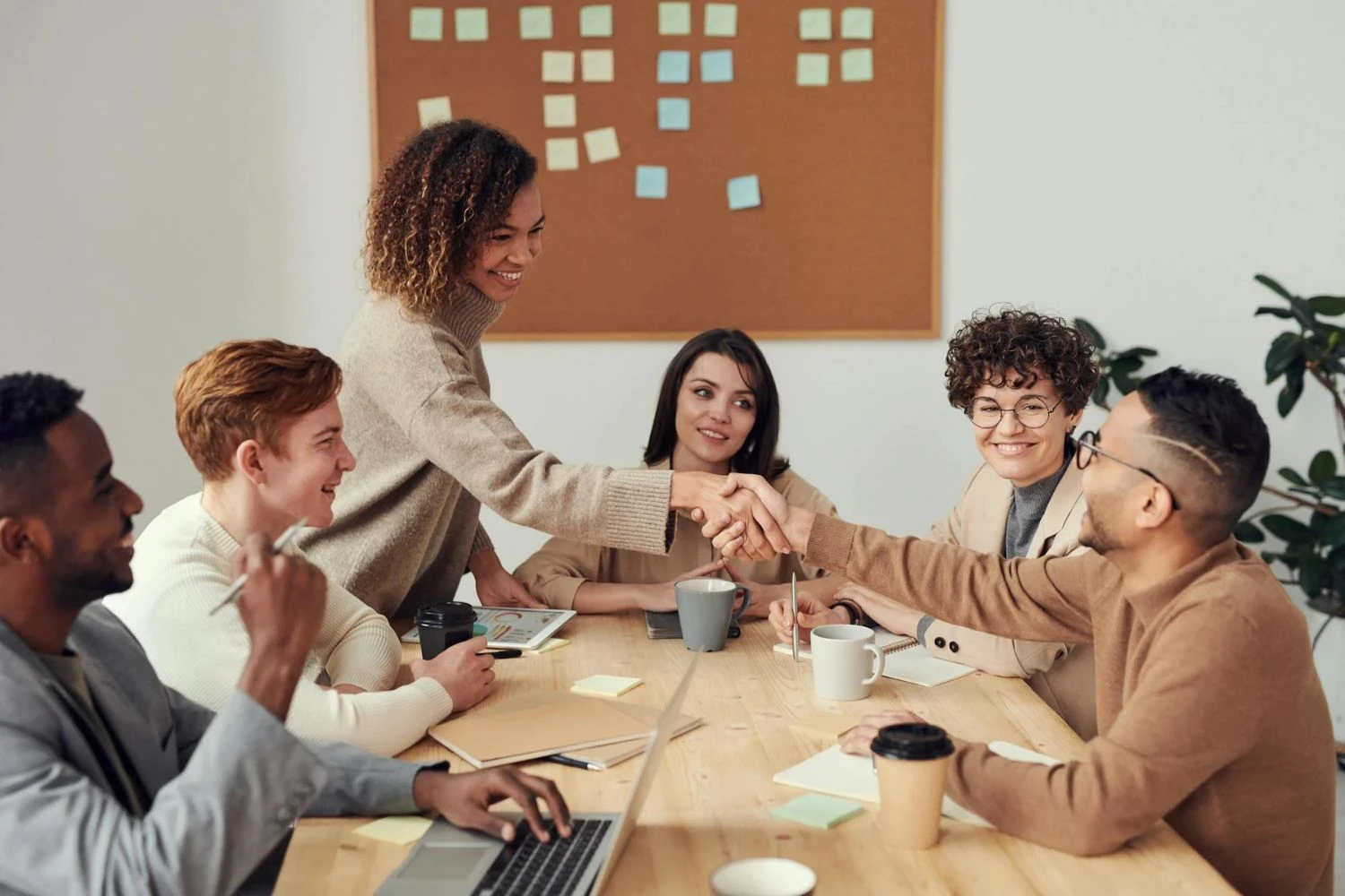 Cette entreprise a testé la semaine de 4 jours : ses salariés veulent désormais travailler 7 jours sur 7 !
