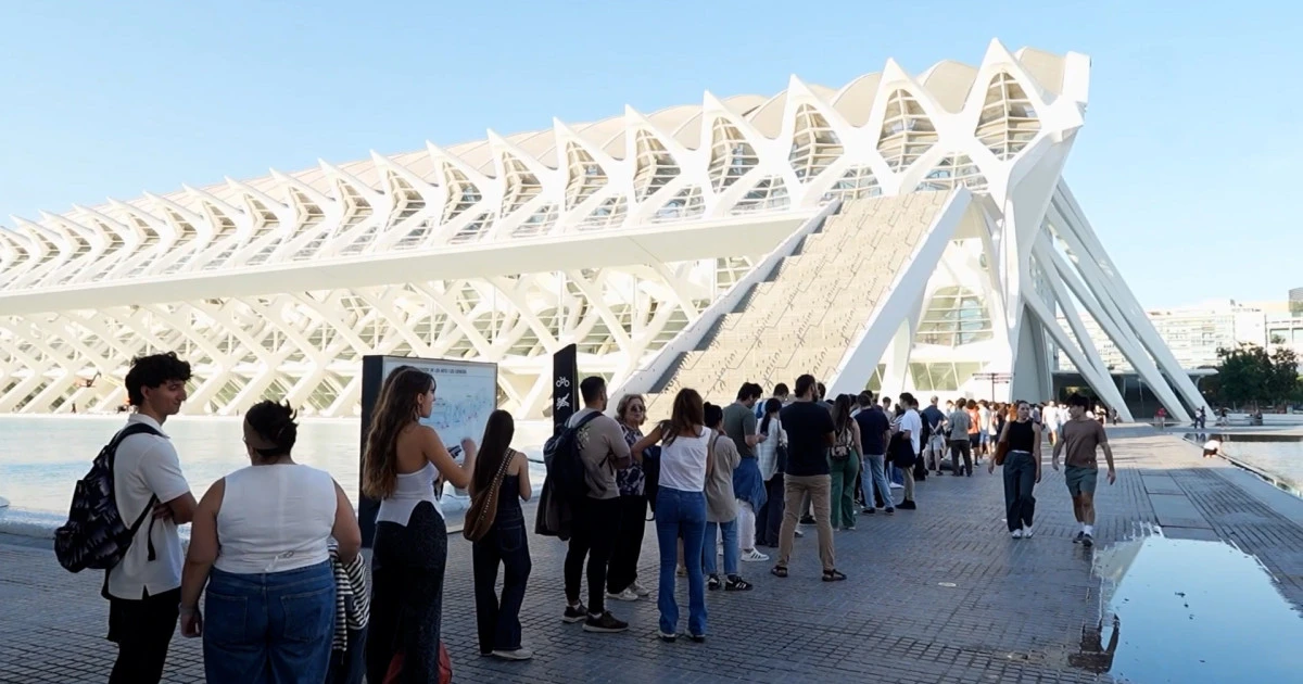 
         Así se vive por dentro el 25.º aniversario del Museo de las Ciencias de Valencia 
    