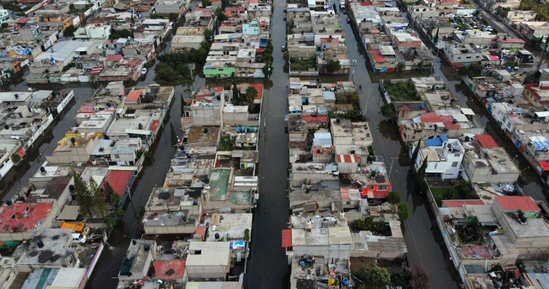 Habitantes de Chalco bloquean la carretera México-Puebla tras 18 días de inundaciones