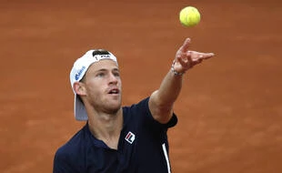 Roland-Garros - 3e Tour EN DIRECT : Comment va Schwartman ? L'Italie attend son prodige...Venez suivre la journée de samedi avec nous