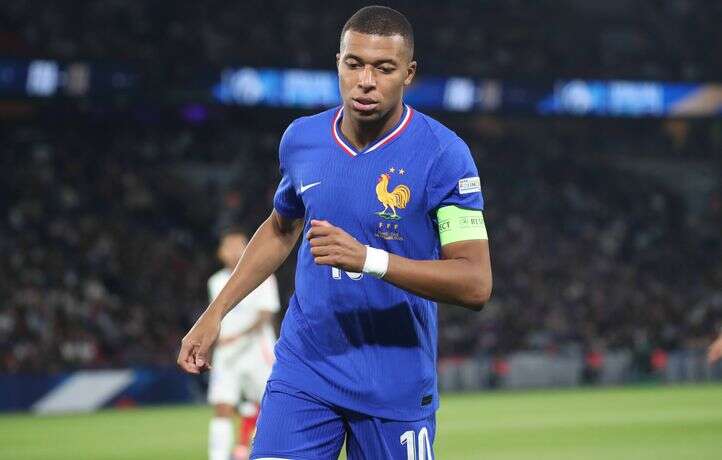 Les Bleus défendent Mbappé, « un grand garçon » qui « fait ce qu’il veut »