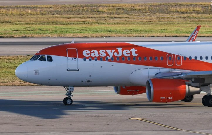 Un passager de 79 ans débarqué d’un vol easyJet à cause de son handicap