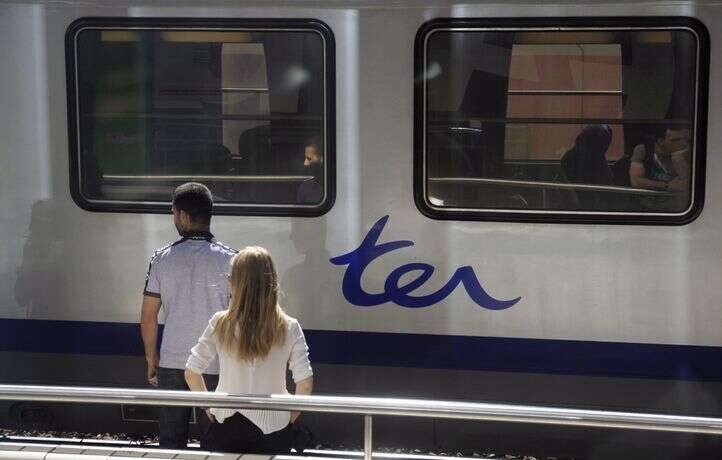 « Tous les jours, il manque au moins trente trains » en Auvergne-Rhône-Alpes