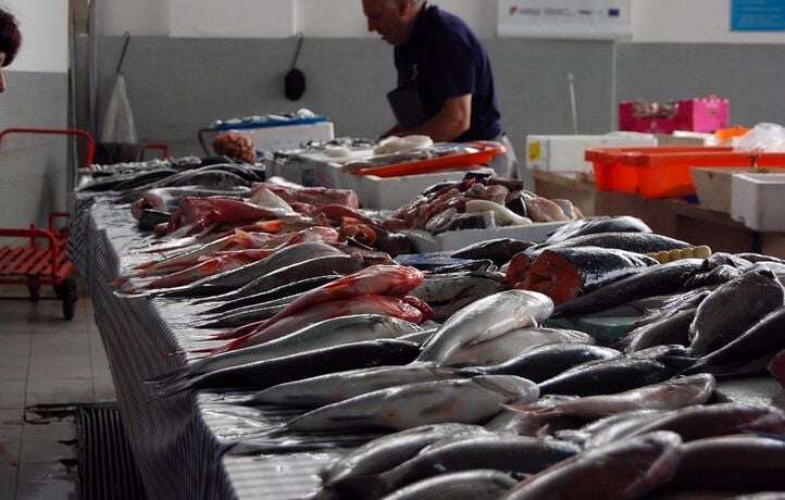 Ce poisson vendu partout en France contient trop de plomb