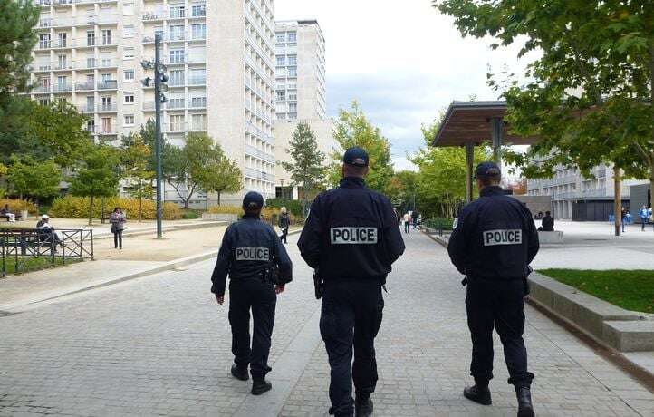 Des tirs à l’arme automatique en pleine journée sur cette place de Rennes