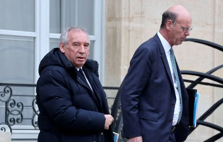 Le ministre de l’Economie recadre Bayrou sur les 62 ans pour les retraites