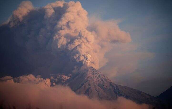 Un millier de personnes évacuées après l’éruption d’un volcan au Guatemala