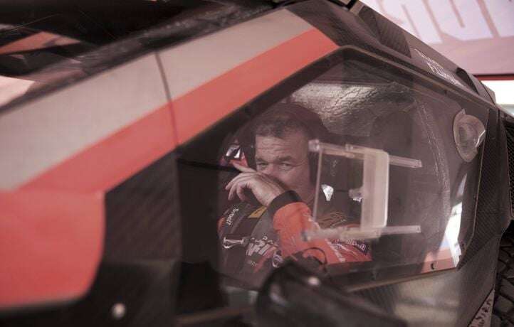 Encore et toujours la poisse pour Loeb, déjà à plus de 30 minutes de la tête