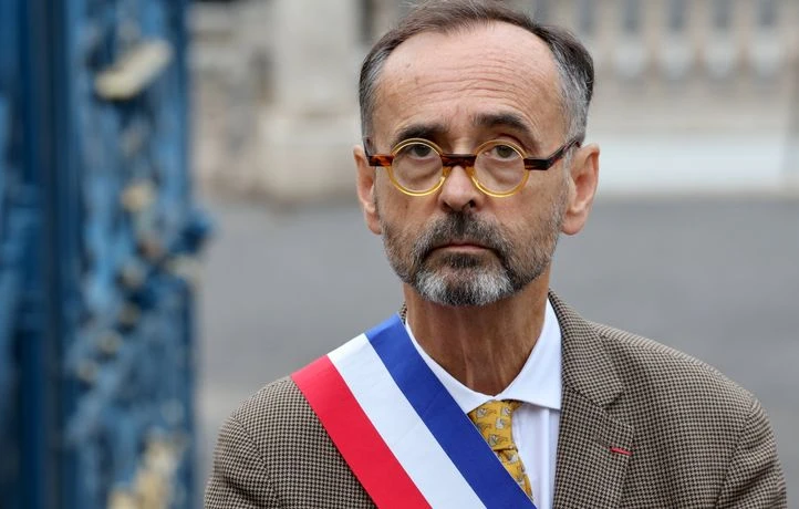 Robert Ménard bientôt devant la justice pour avoir refusé de célébrer un mariage