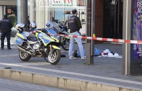 Une voiture fonce dans la foule à Mannheim, un mort et plusieurs blessés