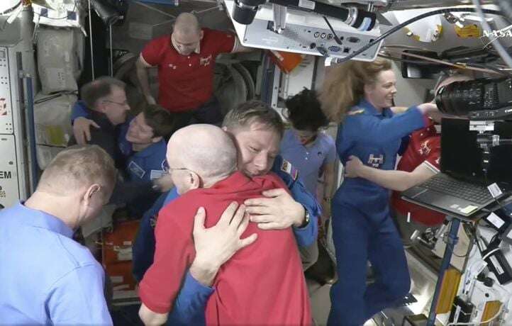 Les astronautes bloqués depuis neuf mois sur l’ISS attendus mardi sur Terre