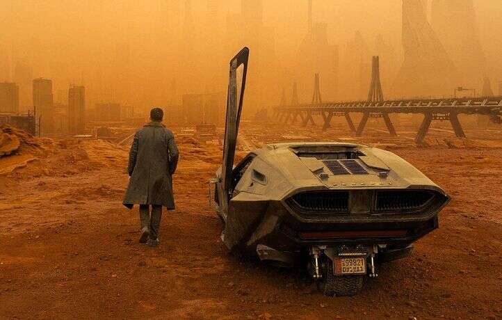 Elon Musk accusé d’avoir utilisé des images du film « Blade Runner 2049 »