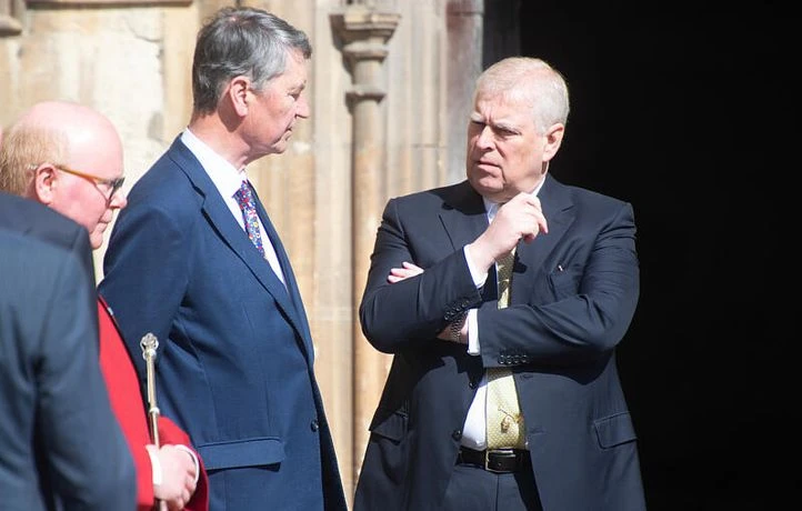 Le prince Andrew présent à la messe de Pâques de Charles III