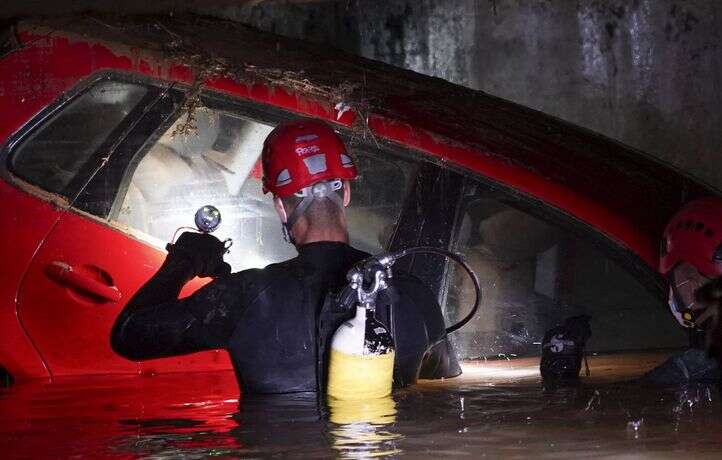 EN DIRECT Inondations en Espagne : Avec déjà 217 morts, les autorités se préparent à un bilan extrêmement plus lourd…