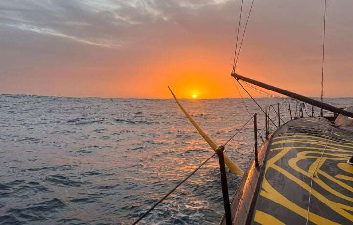 Richomme carbure fort, Simon lâché… Le journal du Vendée Globe