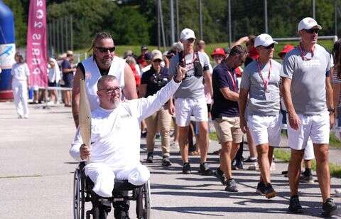 Début des paralympiques, Macron soulage le Medef et Plaza au tribunal