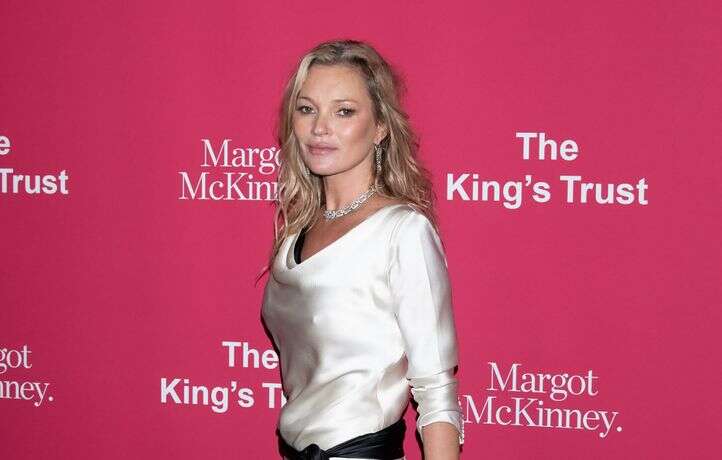 Kate Moss révèle la pose qu’elle est incapable de faire