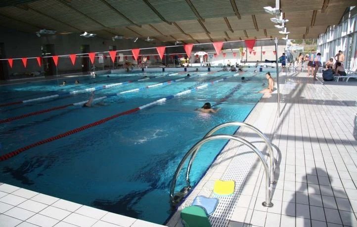 Un centre aquatique évacué après une émanation de produit toxique