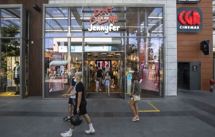 10 mois après sa tentative de relance, Jennyfer demande sa liquidation, 999 emplois menacés