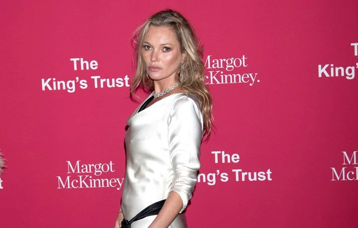 Kate Moss veut améliorer notre trousse à maquillage